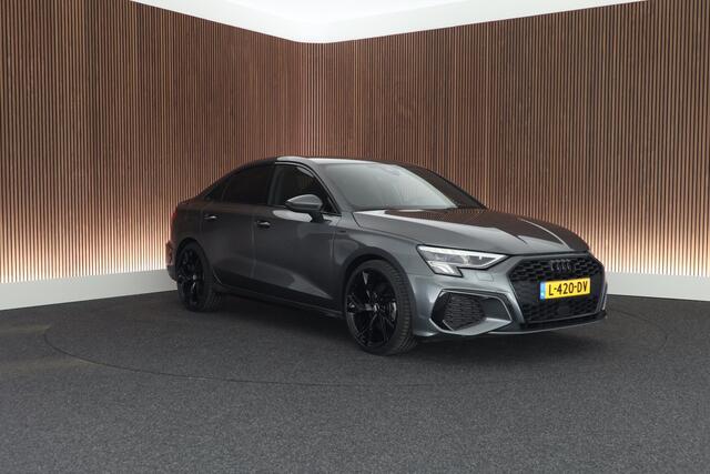 Audi A3 Limousine 35 TFSI 150pk S-Tronic 2x S-Line Stoelverwarming Privacyglass Virtual Cockpit Navigatie