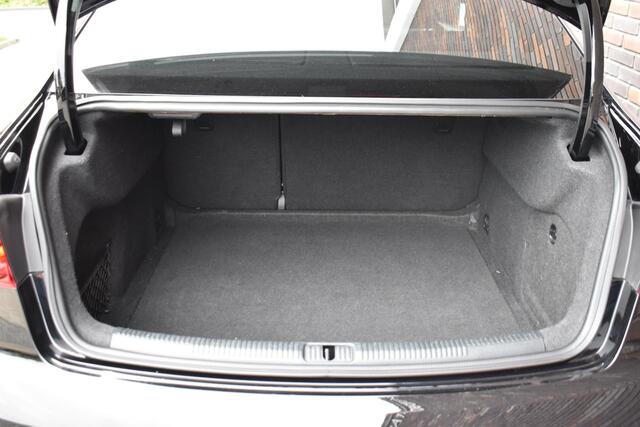 Audi A3 Limousine 1.0 TFSI S Line