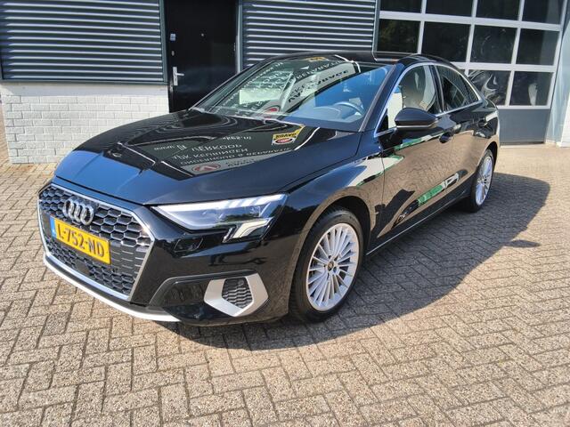 Audi A3 Limousine 30 TFSI Business edition | Navi | Virtual Cockpit