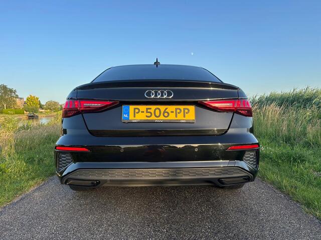 Audi A3 Limousine 30 TFSI S-Line edition | Apple Carplay | Lane Assist | Parkeersensoren