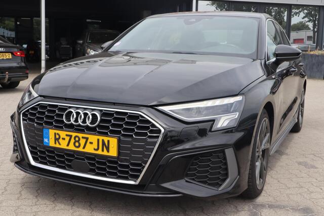 Audi A3 Limousine 35 TFSI S edition | S-line interieur | Automaat | Virtual cockpit | Apple Carplay/Android Auto