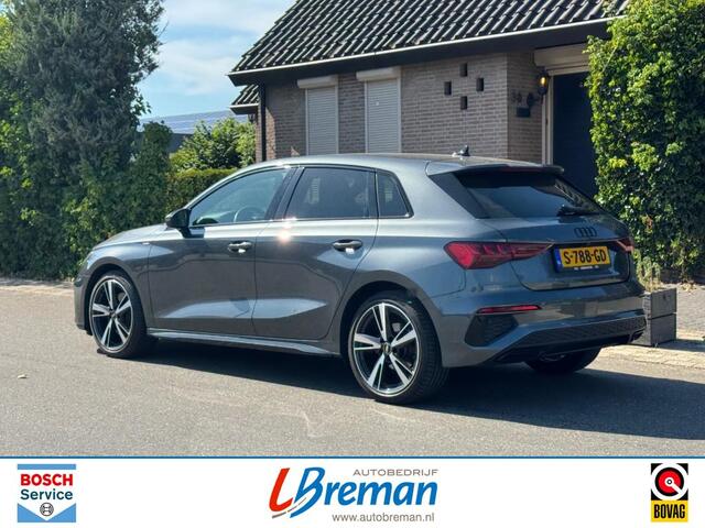 Audi A3 35 TFSI S-Line S-tronic Alcantara Camera etc