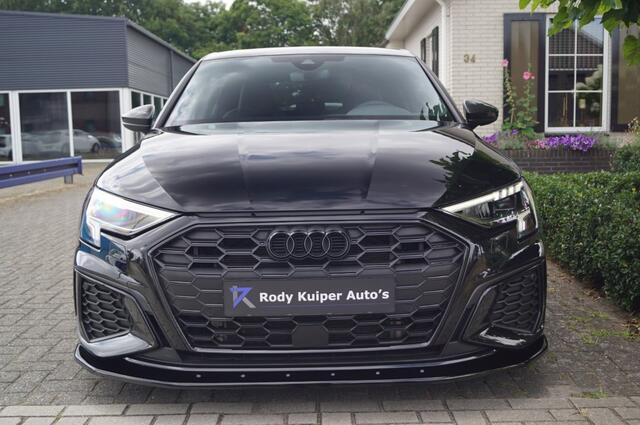 Audi A3 Sportback 45 TFSIe (245pk) 3X S-line S3 Look/Carbon/LED/19 inch/Camera