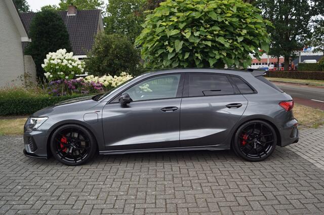Audi A3 Sportback 45 TFSIe (245pk) 3X S-line S3 Look/Carbon/LED/19 inch/Camera