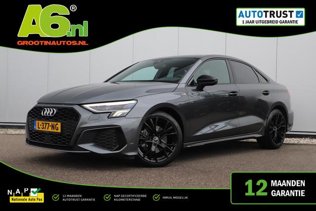 Audi A3 Limousine 30 TFSI S edition Black Pack Trekhaak Automaat Half Leder Rode Stiksels 18 inch LED Navigatie Carplay Donkere Ramen