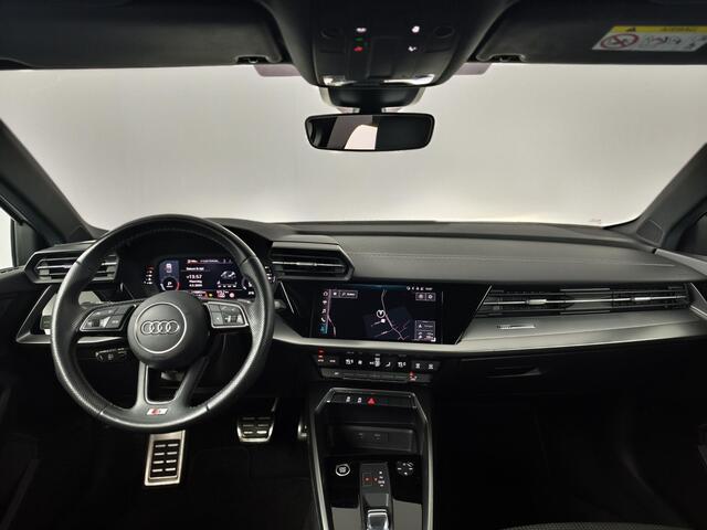 Audi A3 Limousine 30 TFSI S edition | S-Line | Navigatiesysteem | Parkeersensoren |