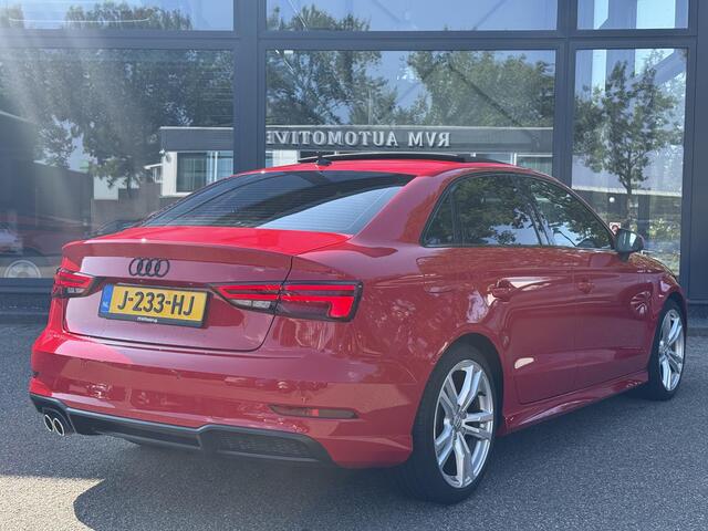 Audi A3 Limousine 35 TFSI CoD Advance Sport S-LINE BINNEN + BUITEN| PANO| STOELVERWARMING| LED| 2E EIGENAAR| ORIGINEEL NEDERLANDS NAP| DIGITAAL DASH| CARPLAY|