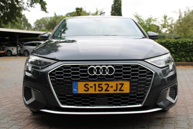 Audi A3 Limo 30 TFSI Advanced Edition Automaat matrix LED