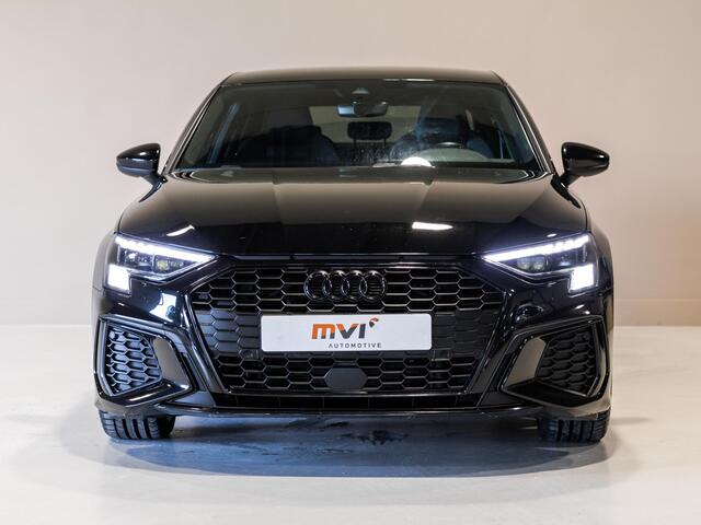 Audi A3 Limousine 35 TFSI S-Line edition / 150pk / NAP / Matrix LED / Stoelverwarming / Adaptieve cruise control /