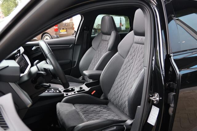 Audi A3 40 TFSI E S LINE *RS-Stoel*KEYLESS*PANO*CARPLAY*ADAPTIEFCRUISE*BLACKPACK*