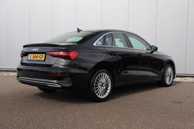 Audi A3 Limousine 30 TFSI Business edition Automaat Sportstoelen LMV Full LED Navigatie Carplay Android Climate Cruise Control