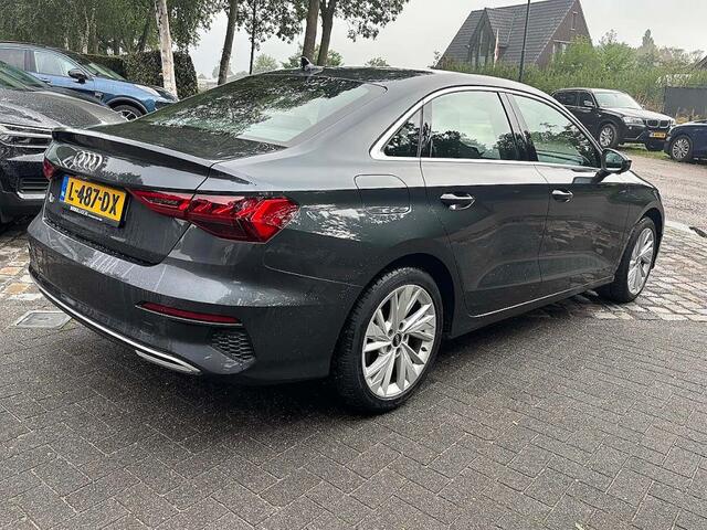 Audi A3 Limousine 30 TFSI Business edition,Aut,Ecc,Led,Navi,Sport stof,