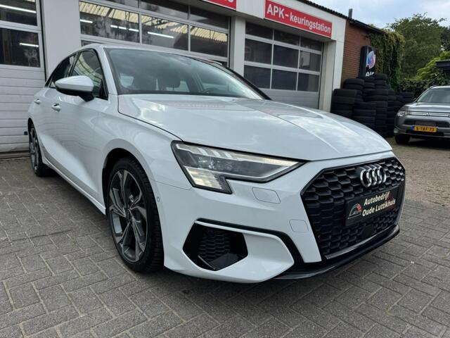 Audi A3 Sportback 35TSFI 150PK S-Tronic Full-Led Cruise App-Connect PDC 18 inch