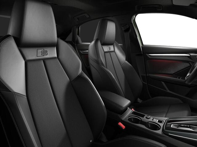 Audi A3 Limousine S edition 35 TFSI 110 kW / 150 PK Limousine 7 vers | NIEUW MODEL | Panoramadak | Sportstoelen | Camera | Sfeerverlichting | Adaptieve cruise control |