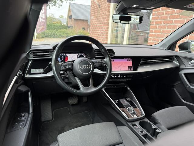 Audi A3 Limousine 30 TFSI Bns edition Automaat KEYLESS / VIRTUAL.COCKPIT / PDC / GROOT.NAVI / LED / CARPLAY / ANDROID / DAB+