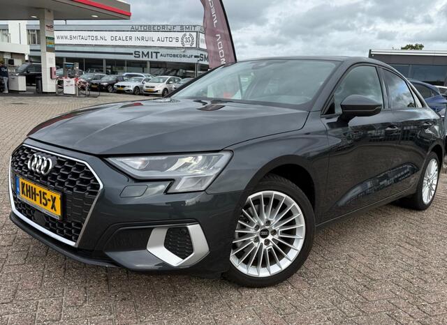 Audi A3 Limousine 30 TFSI S | Camera | LED | Carplay | Virtual Cockpit |