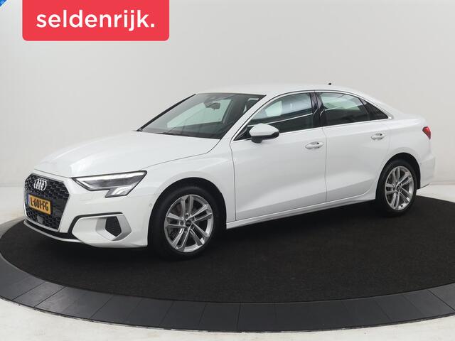 Audi A3 Limousine 35 TFSI S edition | Camera | Park assist | Carplay | Virtual Dashboard | Climate control | Full LED | Cruise control |