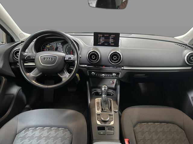 Audi A3 SPORTBACK 1.2 TFSI Ambiente Pro Line plus