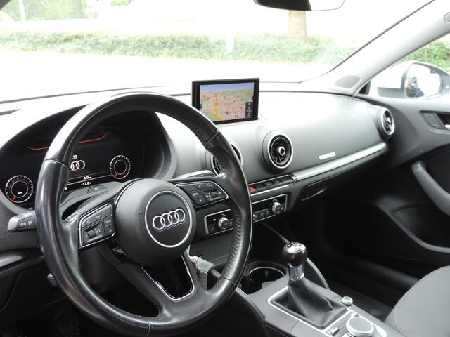 Audi A3 SPORTBACK 1.0 TFSI 85kW 5drs - ACC | Nav | Climat | Audi sound | Stoelverw. | Afn. trekhaak
