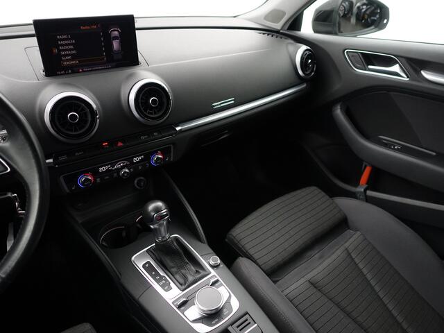 Audi A3 SPORTBACK 1.5 TFSI Pro Line S Plus Aut- Xenon Led, Virtual Cockpit, Sfeerverlichting, Sport Interieur, Dynamic Select, Park Assist