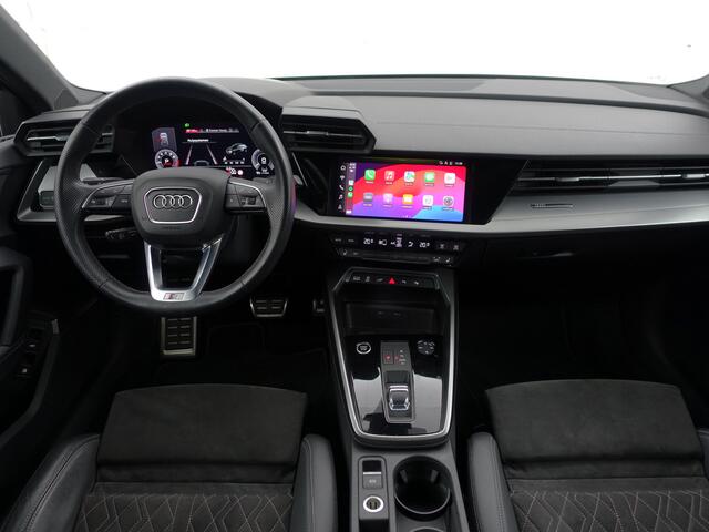 Audi A3 SPORTBACK 45 TFSI e S Competition Black Optic Aut- Panodak, Sfeerverlichting, Bang Olufsen, CarPlay, Dynamic Select