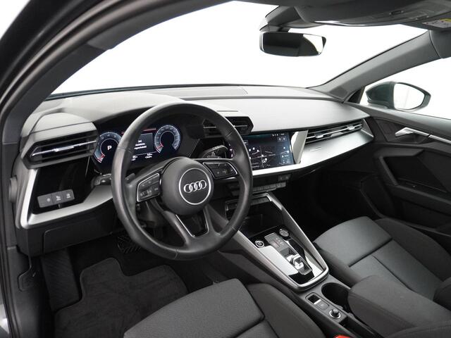 Audi A3 SPORTBACK 35 TFSI Advanced edition ACC 17" LM Velgen NL Auto