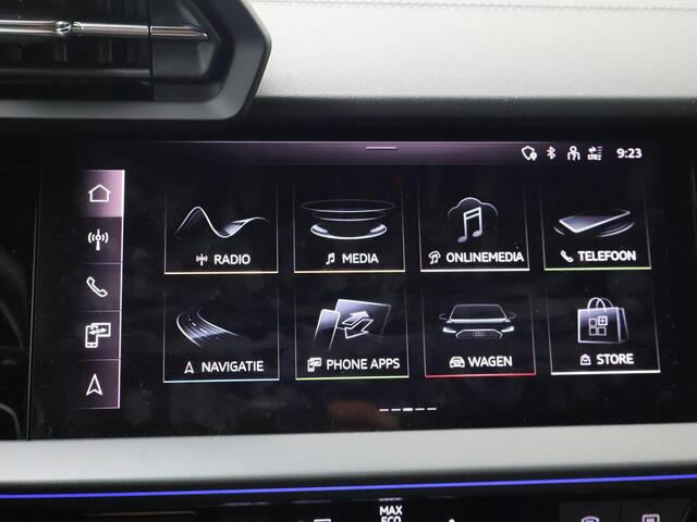Audi A3 SPORTBACK 35 TFSI S edition | Panoramadak | Sfeerverlichting | Adaptieve Cruise Control | Achteruitrijcamera | Sonos Geluidssysteem |