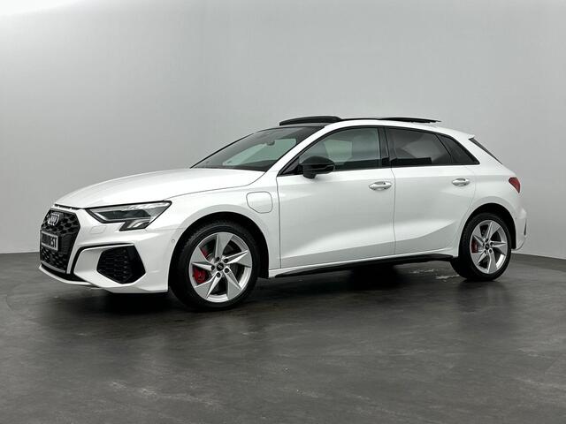 Audi A3 SPORTBACK 45 TFSI e S-Line Pano B&O Matrix Carplay