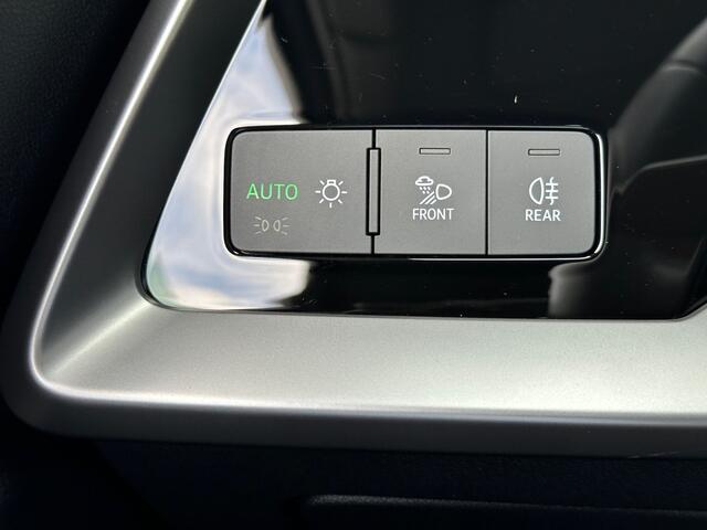 Audi A3 SPORTBACK 35 TFSI 150pk S-tronic S-line | Led | Virtual cockpit | Sportstoelen | Adapt. Cruise | Rijklaar incl. garantie