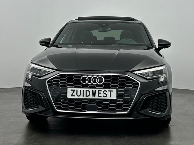 Audi A3 SPORTBACK 40 TFSI e S-Line Pano Matrix Camera ACC Lane