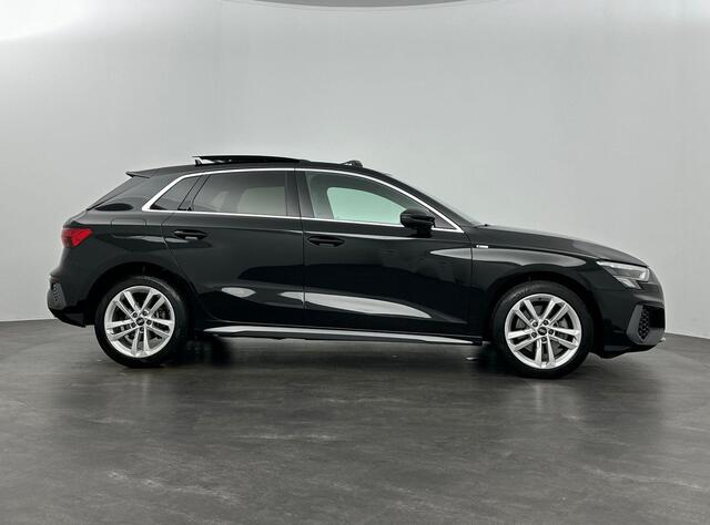 Audi A3 SPORTBACK 40 TFSI e S-Line Pano Matrix Camera ACC Lane