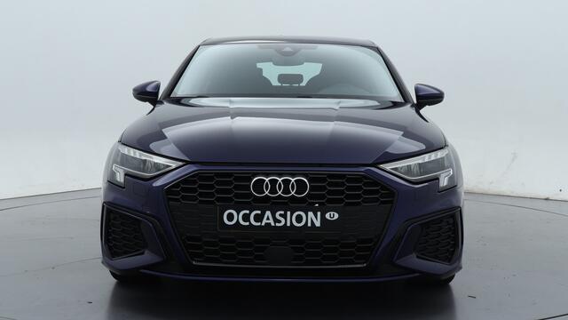 Audi A3 SPORTBACK 30 TFSI S edition | Zwart optiek | PDC | Carplay |