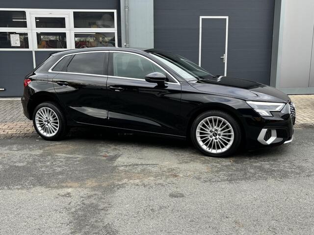 Audi A3 SPORTBACK 30 TFSI Advanced edition Virtueel cockpit| Sportstoelen| Carplay| Apps| Navigatie| Audi connect