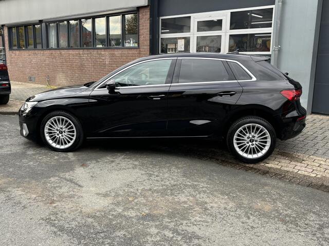 Audi A3 SPORTBACK 30 TFSI Advanced edition Virtueel cockpit| Sportstoelen| Carplay| Apps| Navigatie| Audi connect