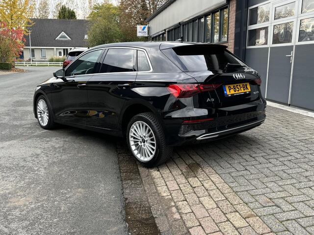 Audi A3 SPORTBACK 30 TFSI Advanced edition Virtueel cockpit| Sportstoelen| Carplay| Apps| Navigatie| Audi connect