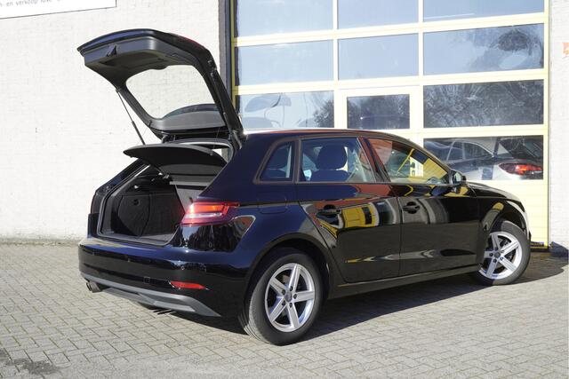 Audi A3 SPORTBACK 35 TFSI 150PK! Automaat Pro Line BJ2020 Led | Pdc | Navi | Airco | Cruise control | Getint glas