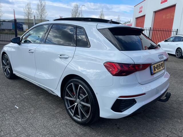Audi A3 SPORTBACK 45 TFSI e S-line Competition -full options-plug-in-hybrid-