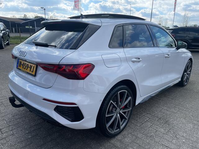 Audi A3 SPORTBACK 45 TFSI e S-line Competition -full options-plug-in-hybrid-