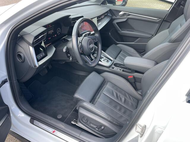 Audi A3 SPORTBACK 45 TFSI e S-line Competition -full options-plug-in-hybrid-