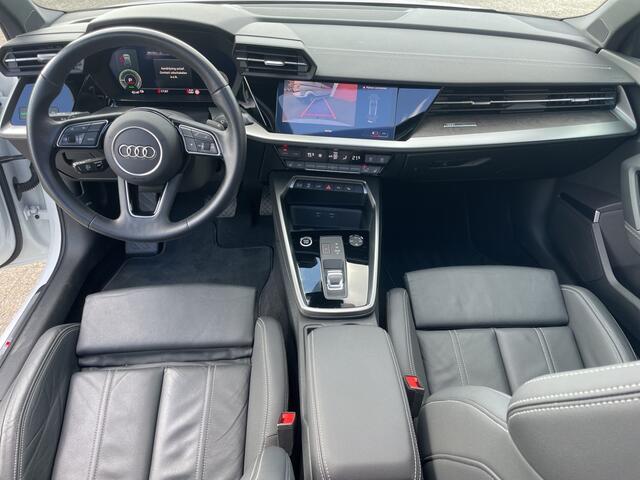 Audi A3 SPORTBACK 45 TFSI e S-line Competition -full options-plug-in-hybrid-