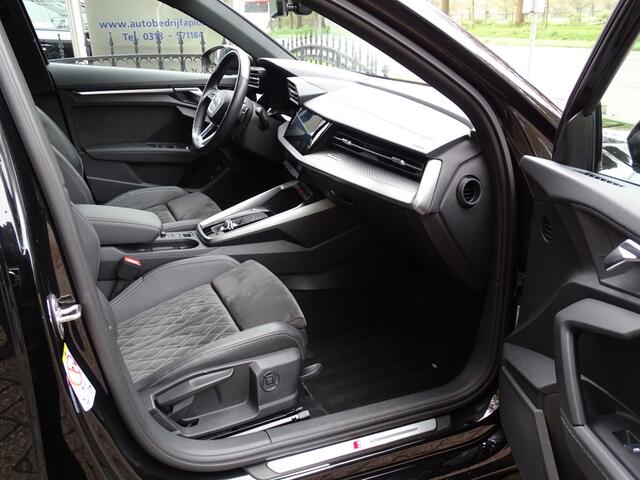 Audi A3 SPORTBACK 45 TFSI e S LINE PANO ed. Competition VOL OPTIES 1e eig