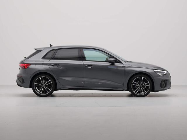 Audi A3 SPORTBACK 30 TFSI S edition Navi Clima Verw. voorstoelen Audi sound