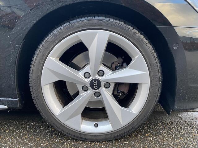 Audi A3 SPORTBACK 35 TFSi (1.5) S-Tronic Edition One S-Line met o.a. navi, LED, Park Assist, lederen bekleding, stoelverwarming, etc.