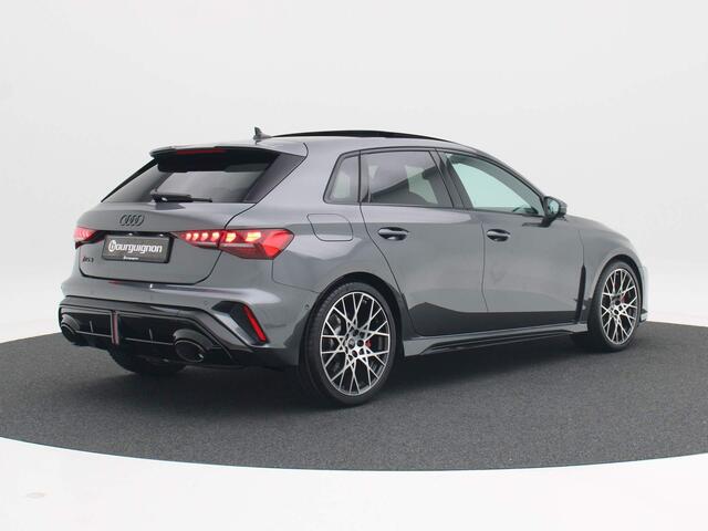 Audi A3 SPORTBACK RS3 2.5 295 kW / 400 pk FSI Sportback 7 versn. S-t