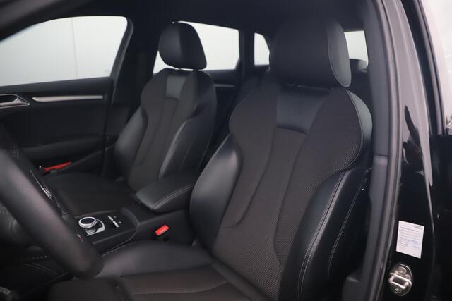 Audi A3 SPORTBACK 35 TFSI CoD S-Line Sport 150PK Automaat Virtual Cockpit Half Leder Stoelverwarming Navigatie Carplay Android 18 inch LMV Full LED Parkeersensor Clima Cruise