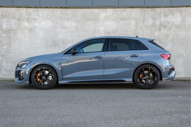 Audi A3 SPORTBACK 2.5 TFSI RS 3 quattro