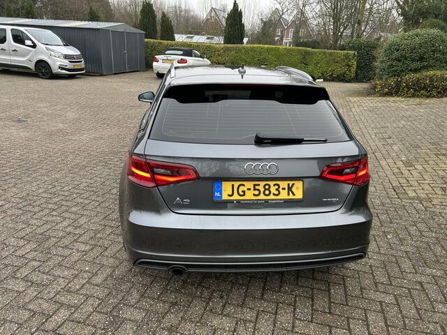 Audi A3 SPORTBACK 1.2 TFSI Adrenalin S-Line Automaat