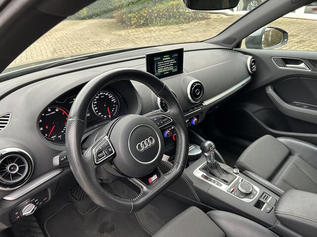 Audi A3 SPORTBACK 1.2 TFSI Adrenalin S-Line Automaat