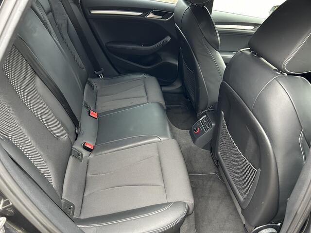 Audi A3 SPORTBACK 1.2 TFSI Adrenalin S-Line Automaat