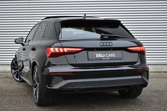 Audi A3 SPORTBACK 35 TFSI S-Line Black-edition 150 pk | Pano | Virtual | Apple |